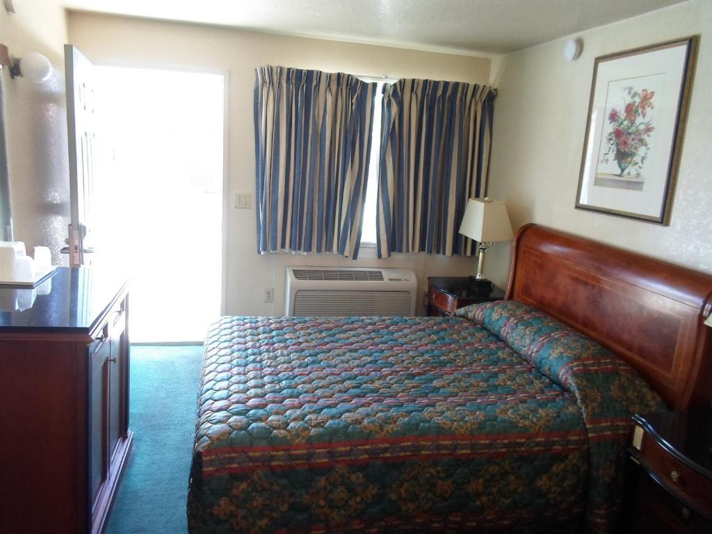 Budget Inn Morgan Hill Camera foto